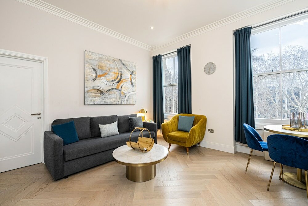 Фото Luxury Apartments Near Harrods and the Science Museum