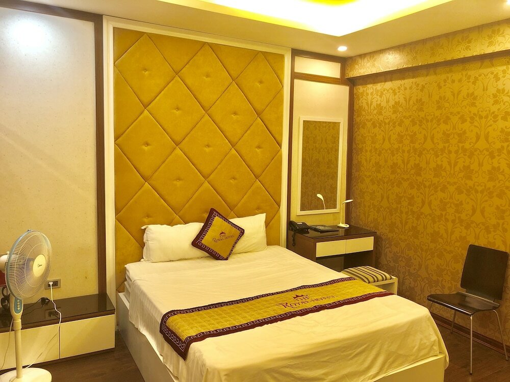 Фото The Royal Hotel