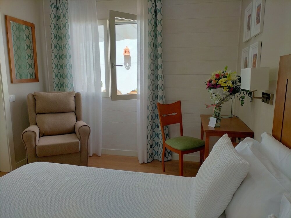 Фото Azafrán Consuegra Casa Rural