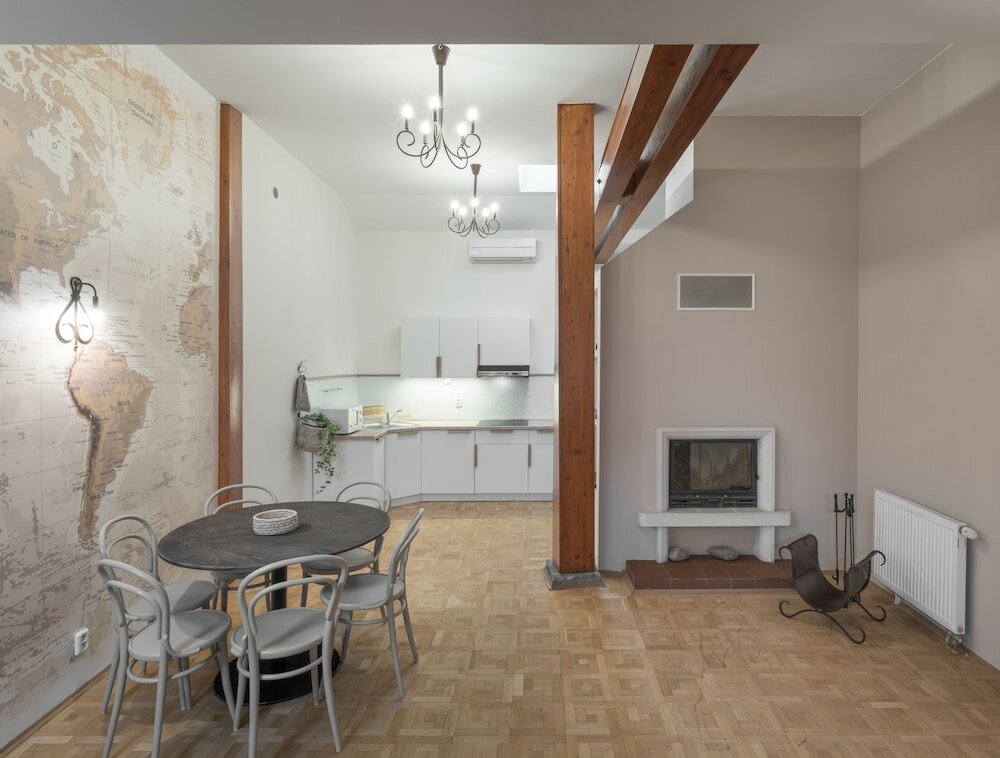 Фото 6 Continents Apartments by Adrez Living