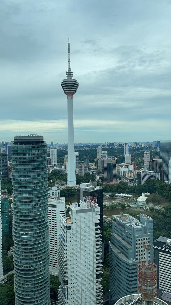 Фото Kl Sky Suites Klcc by Sa
