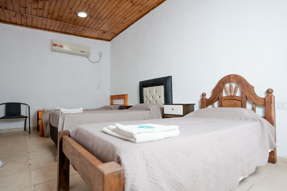 Фото Hotel Raquelito