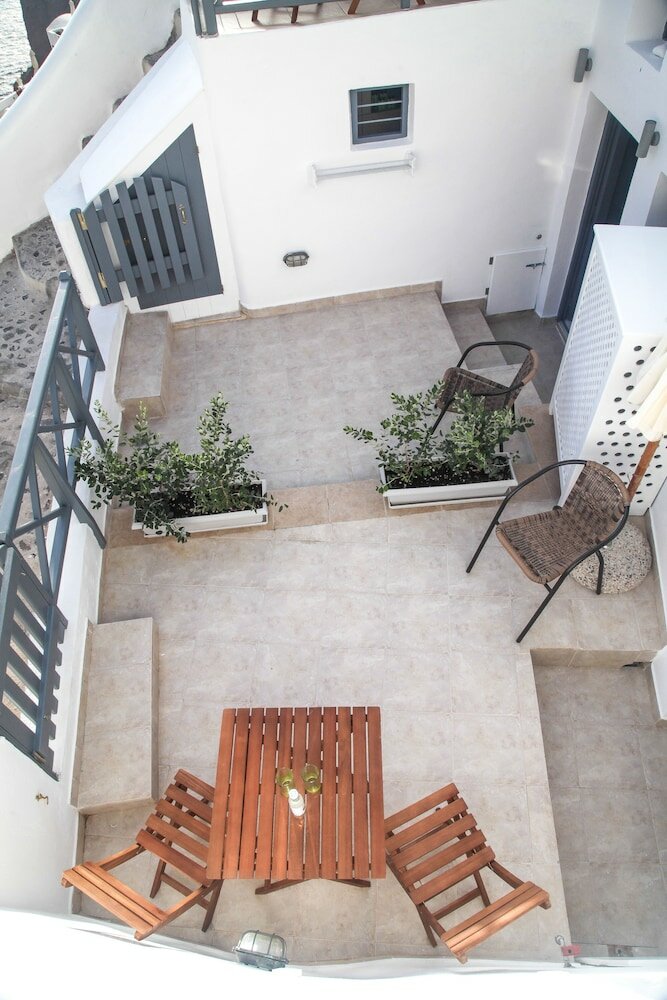 Фото White Side Suites