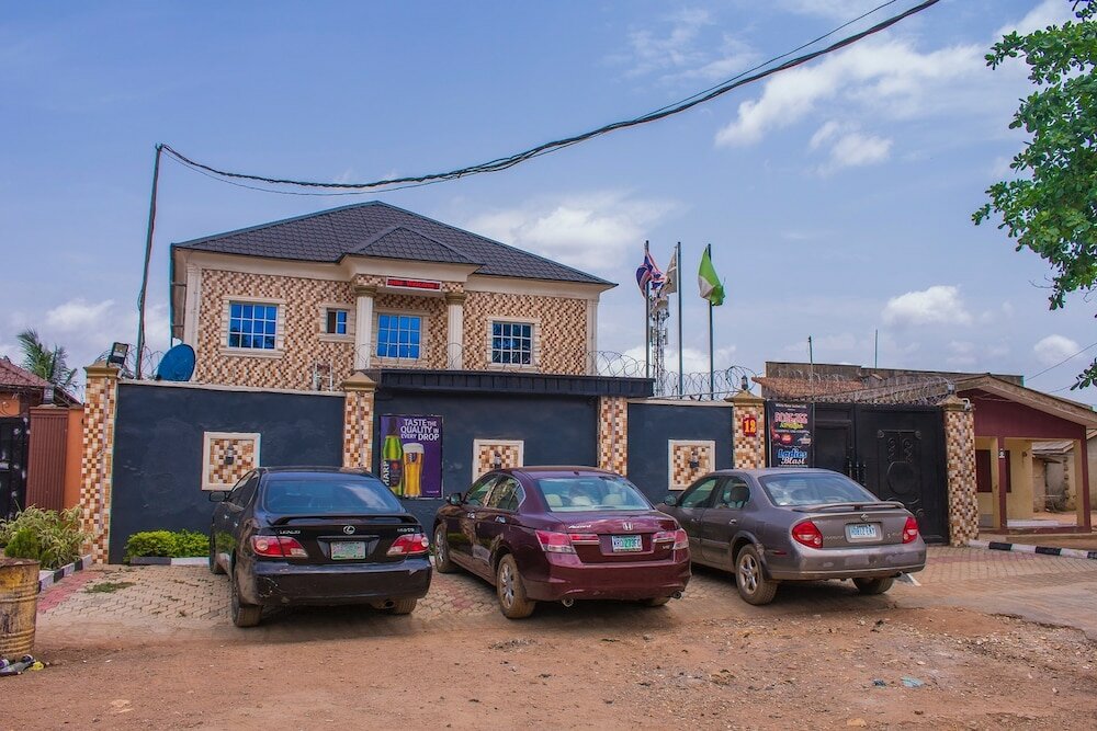 Фото отеля 3