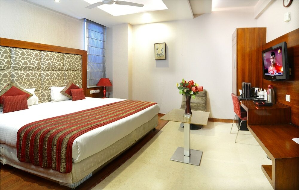 Фото Hotel Omega Residency