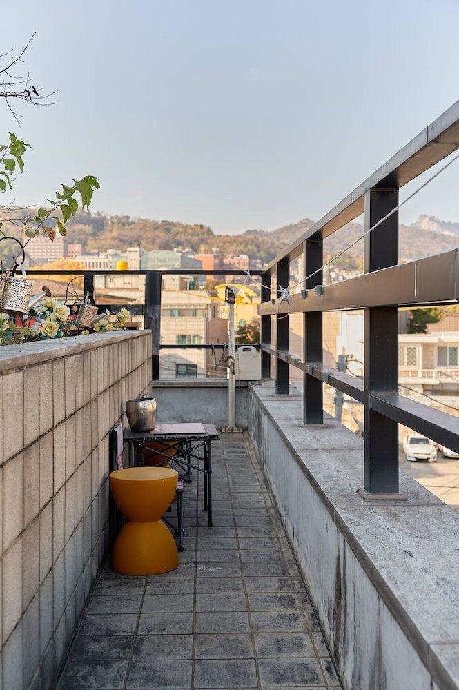 Фото Snowflower Guesthouse