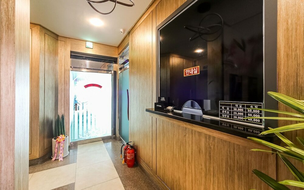 Фото Busan Myeongji Bm Hotel