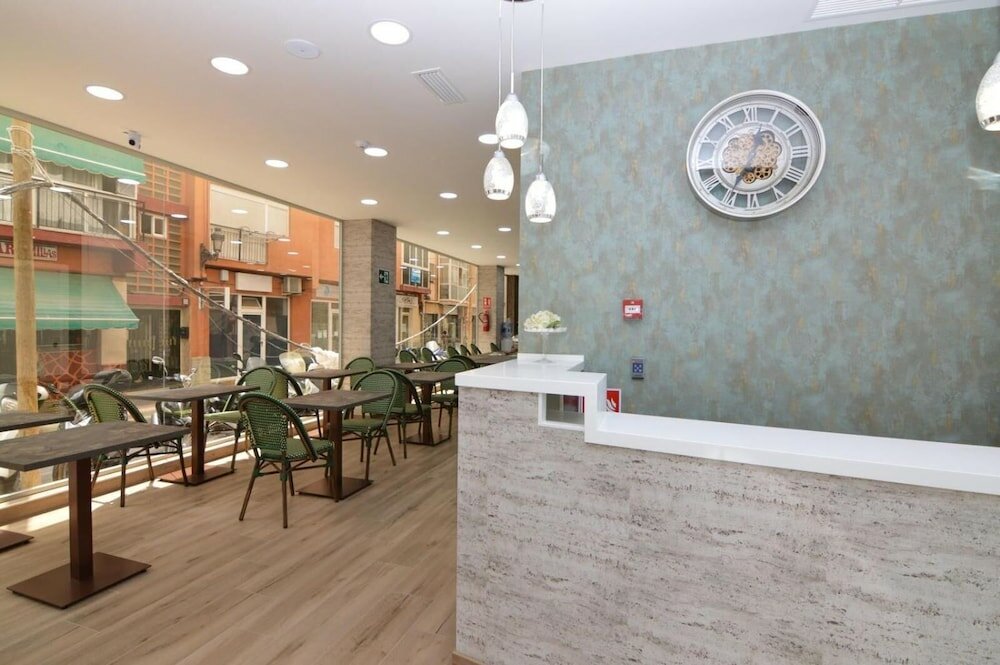 Фото Hotel Castillo Benidorm