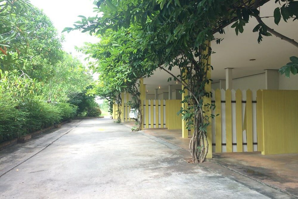 Фото Tai Baan Resort