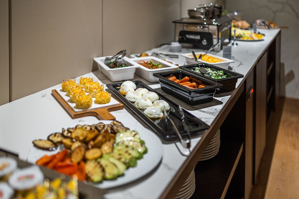 Фото Hotel Manami