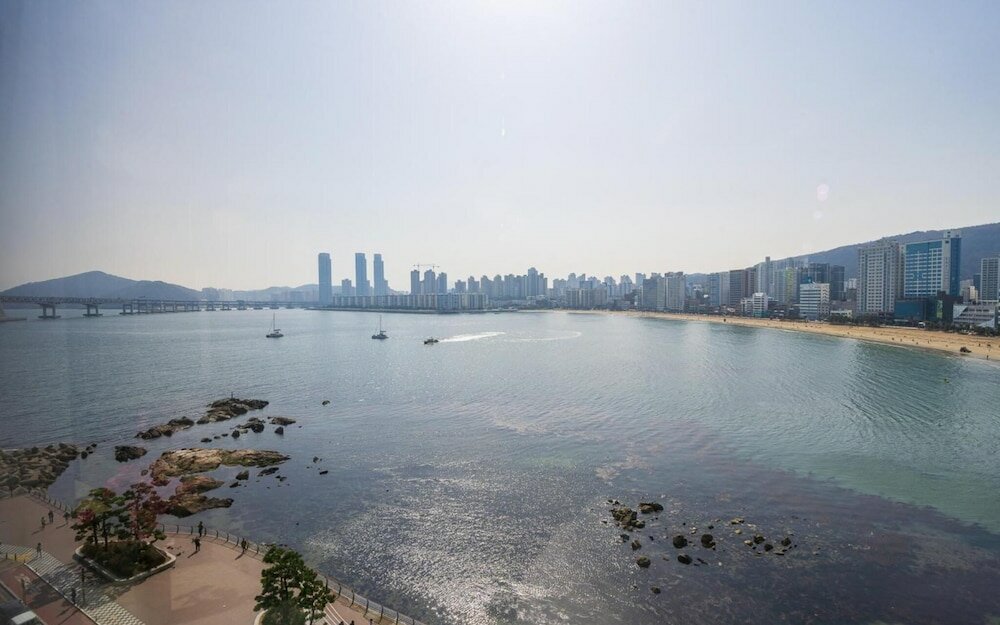 Фото Ocean The Point Hotel Gwanganli