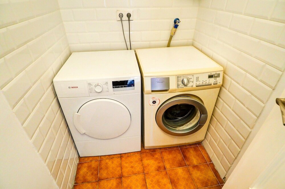 Фото Sitges Group Blue and White