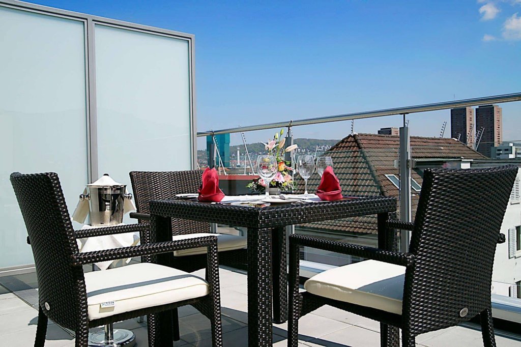 Фото H+ Hotel Zürich