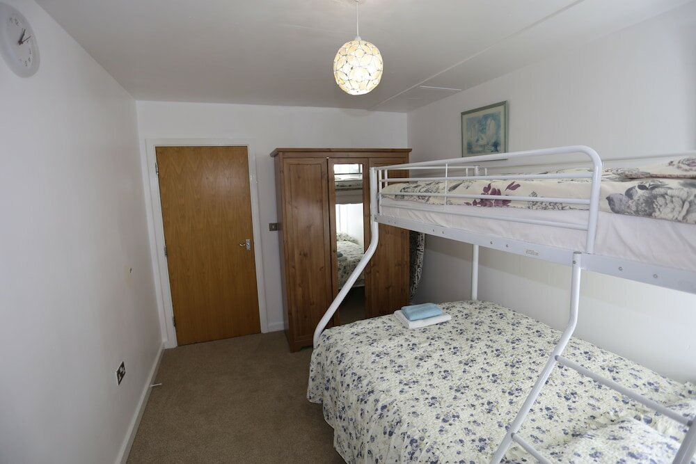 Фото 2 bed Riverview Bridge House Apartment