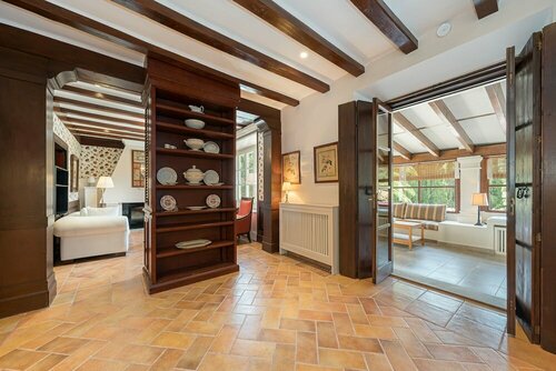 Гостиница Rondaia Suites & Villas