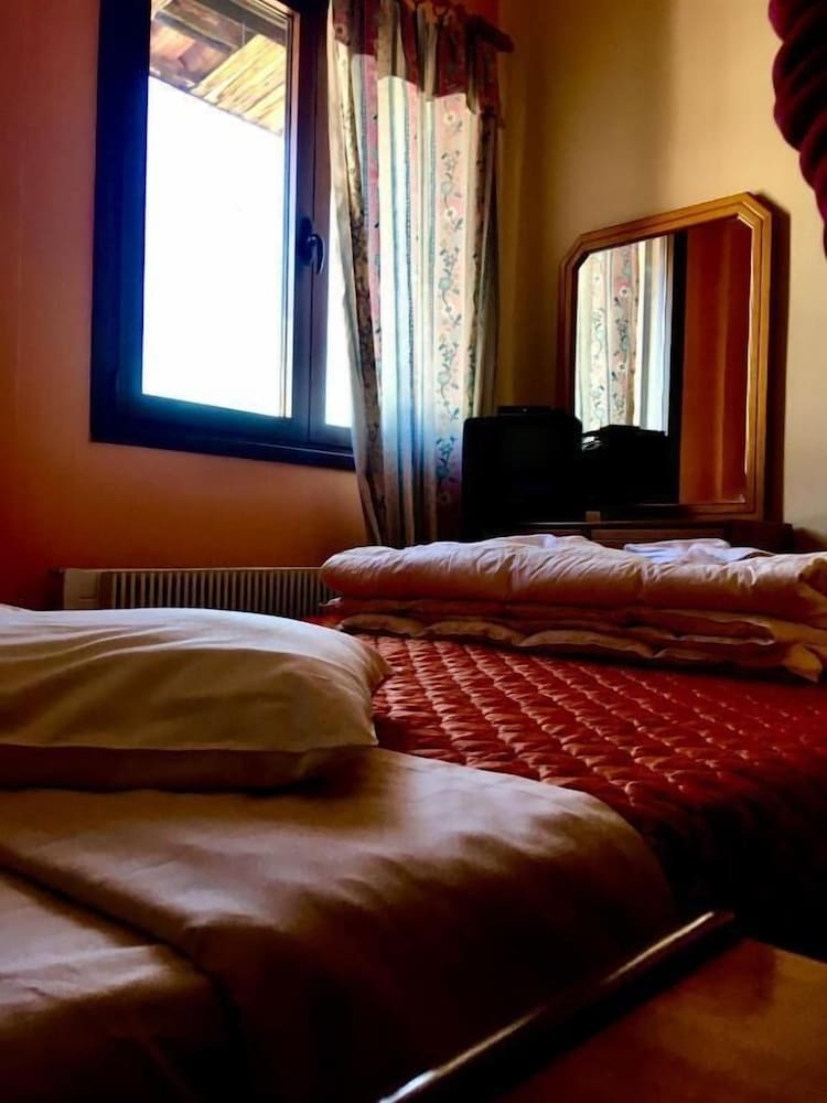 Фото DelphiCENTER-penthouse-celebrity V. I. P