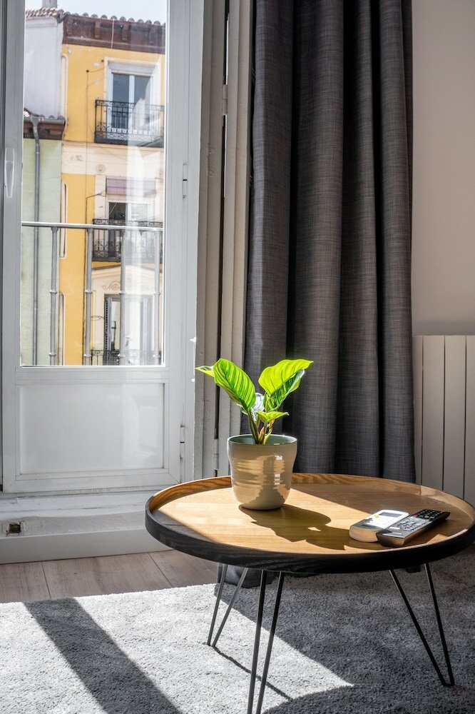 Фото Limehome Madrid Calle Ave María