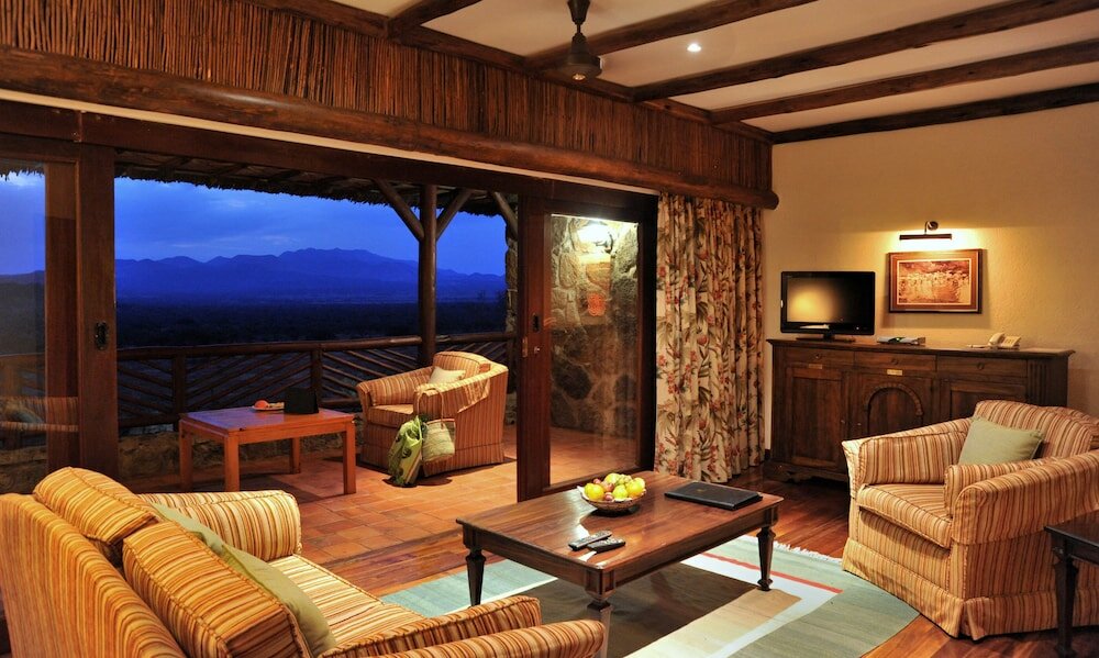 Фото Kilaguni Serena Safari Lodge