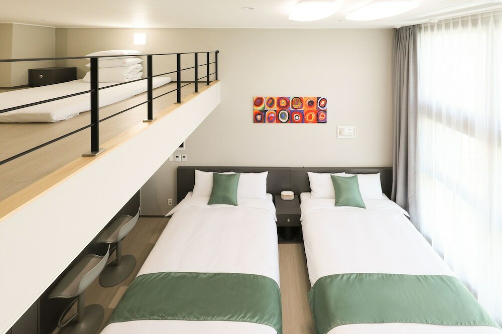 Фото Coopstay Koaroo Yeosu