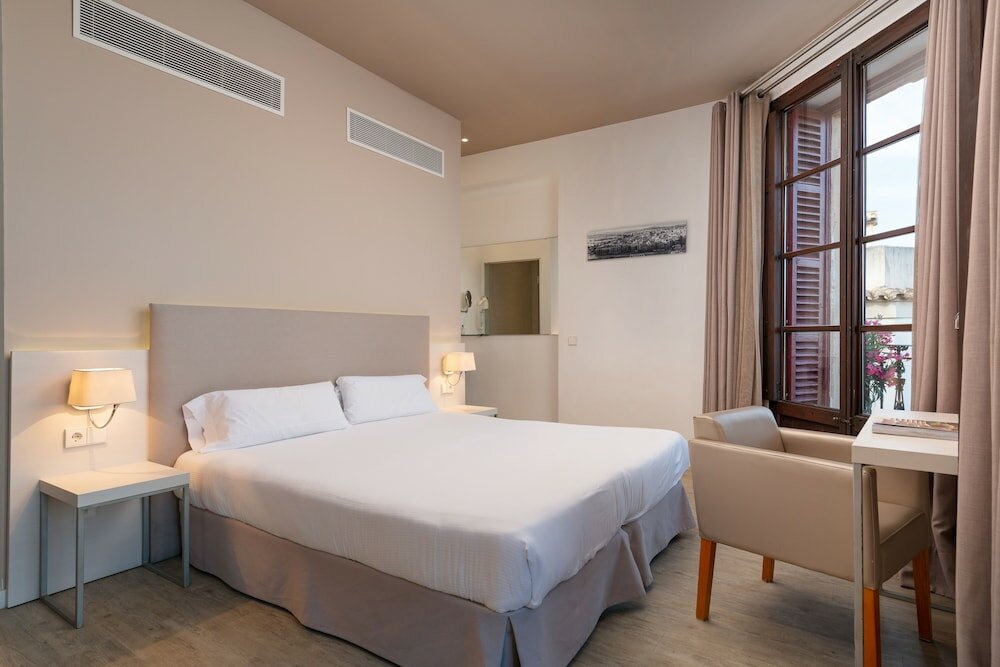 Фото Hbe Boutique España