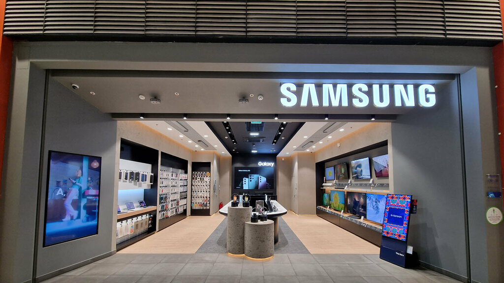 Электроника дүкені Samsung, Санкт‑Петербург, фото