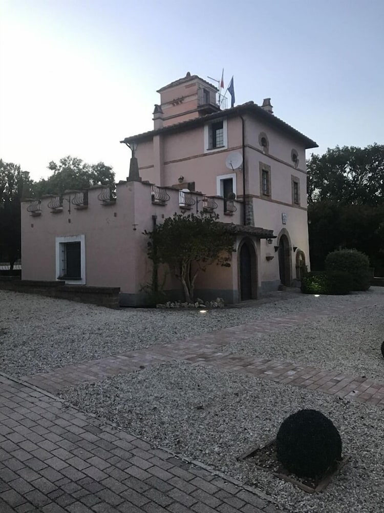 Фото La Torretta Guest House