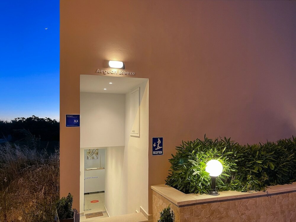 Фото Aegean Breeze Apartments