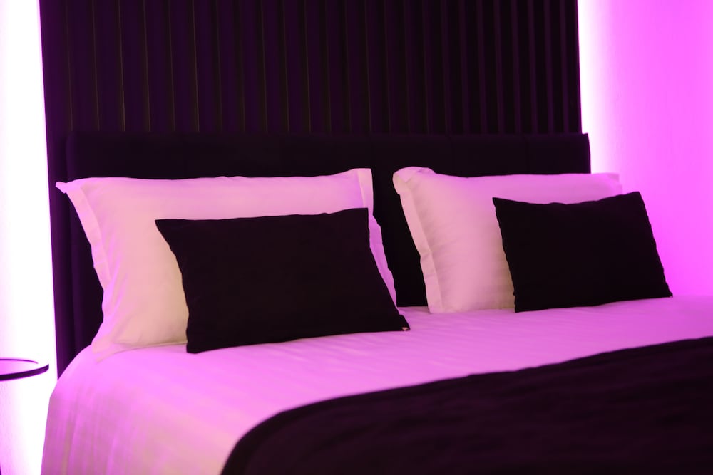 Фото Dark Boutique Hotel