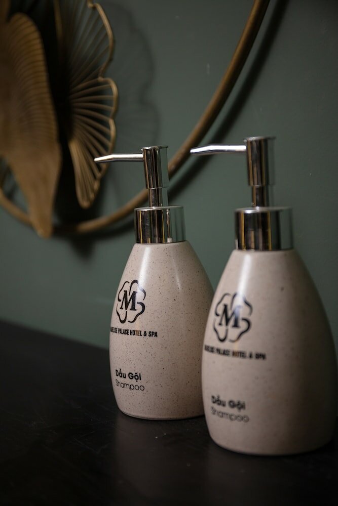 Фото Madelise Adora Hotel