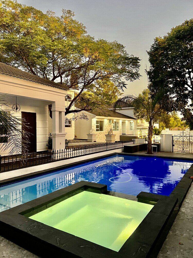 Фото 435 On Vale Boutique Aparthotel