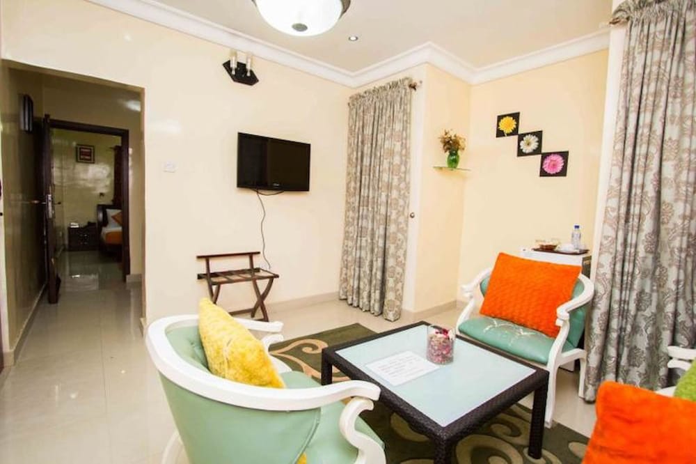 Фото Erith Apartments and Suites