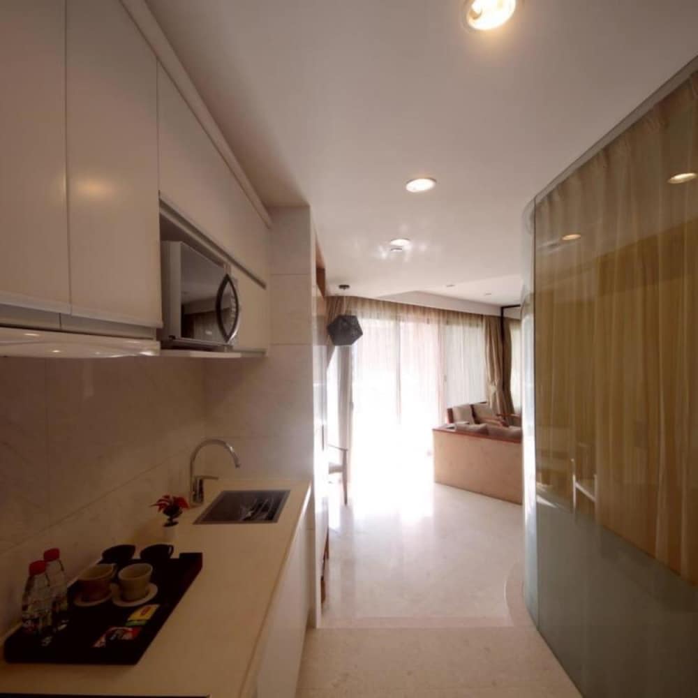 Фото Amanda Seaview Resort Apartment