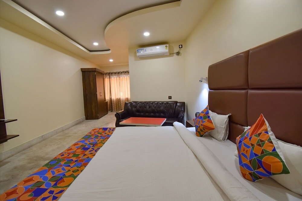 Фото Fabhotel Red Rose