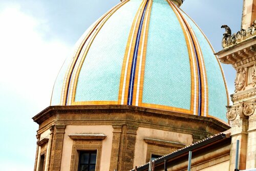 Гостиница I Colori della Sicilia в Кальтаджироне