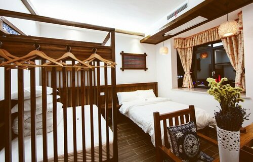 Гостиница Hotel California Zhangjiajie в Чжанцзяцзе
