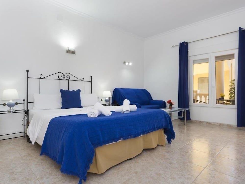 Фото Aparthotel Carrio Sol - Monty´s