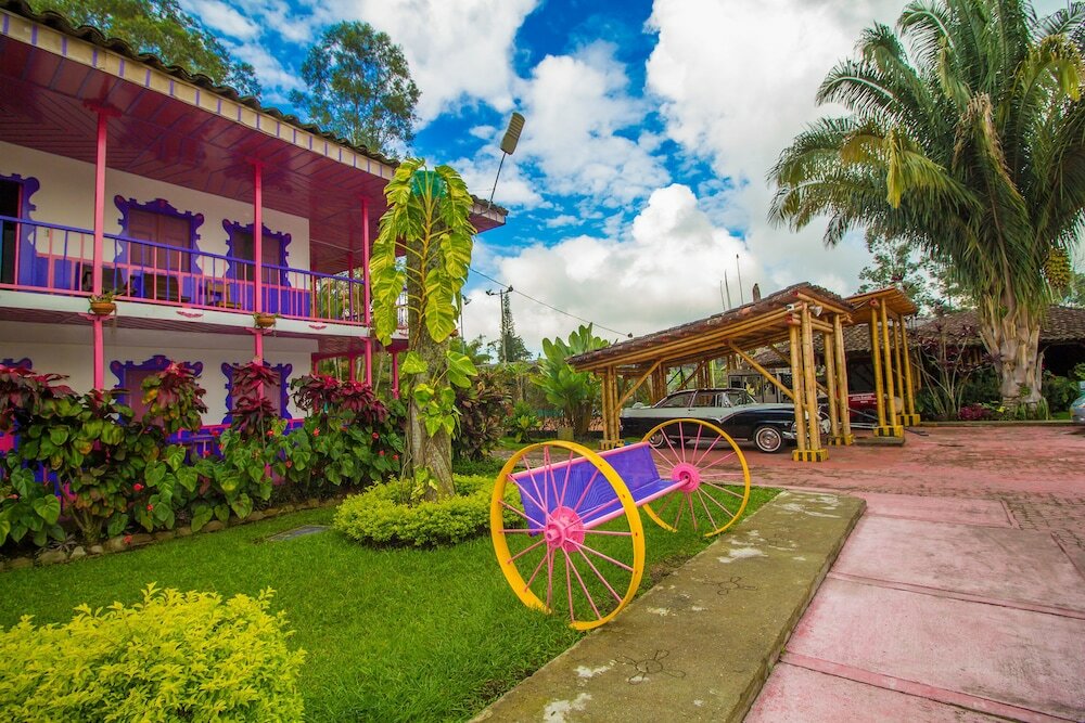 Фото On Vacation Karlaká