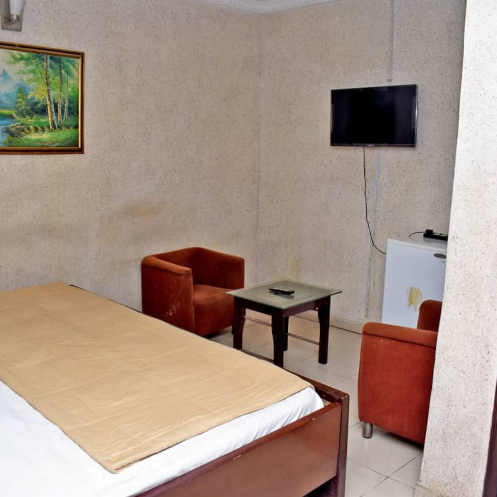 Фото Owee Suites