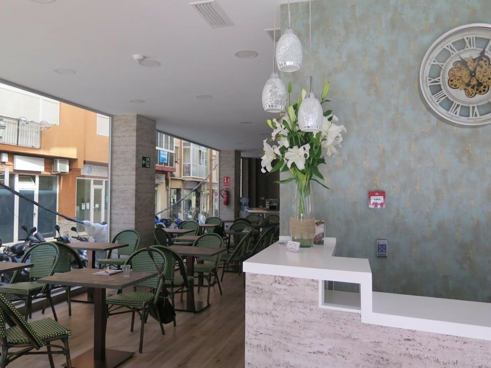 Фото Hotel Castillo Benidorm