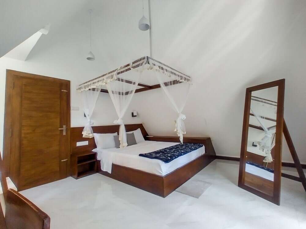 Фото Once in Ella