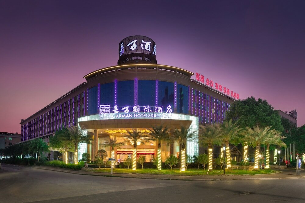 Фото отеля 1