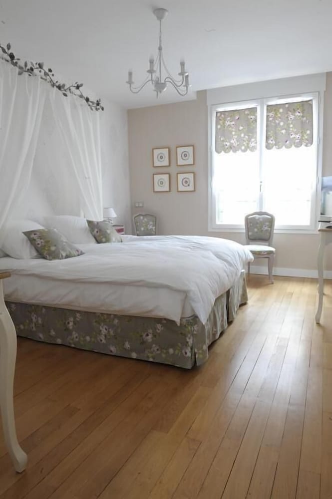 Фото Chambres d hôtes Au coeur de Beauvais