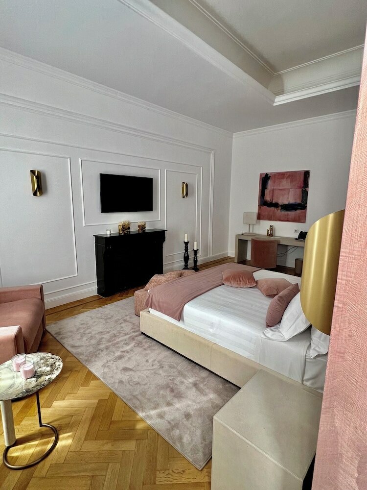 Фото Màs Boutique Hotel