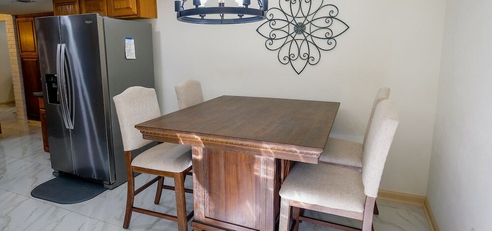 Фото 3Bdrm 2.5Bath 4Beds - Iah Arprt Spring