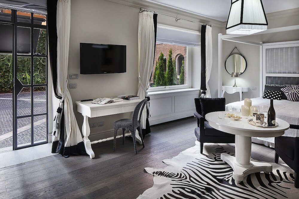 Фото Pepoli9 Design Suites in Rome