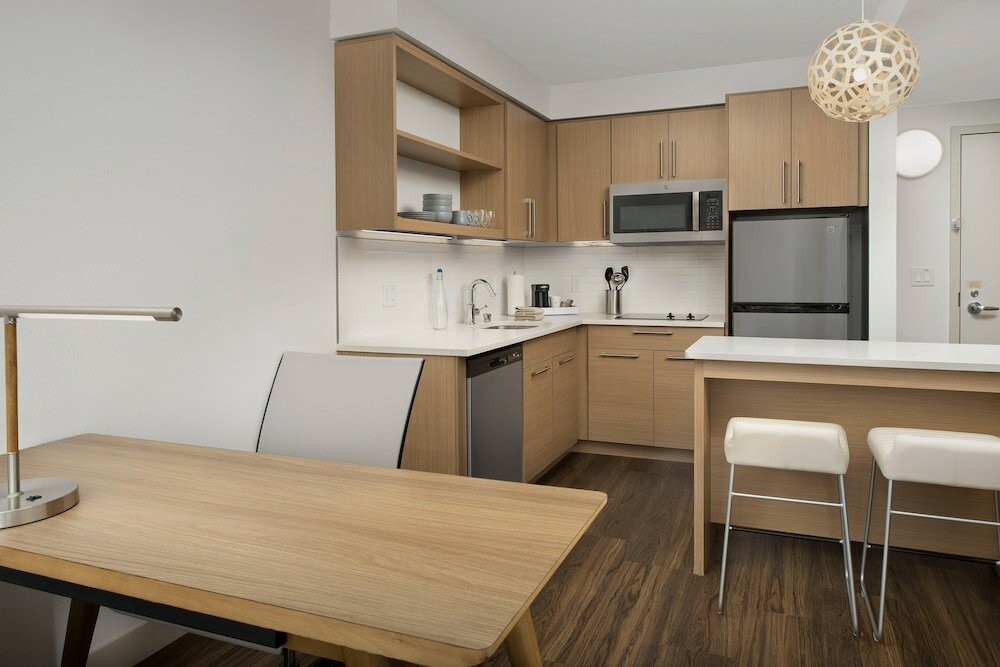 Фото Element Portland Beaverton