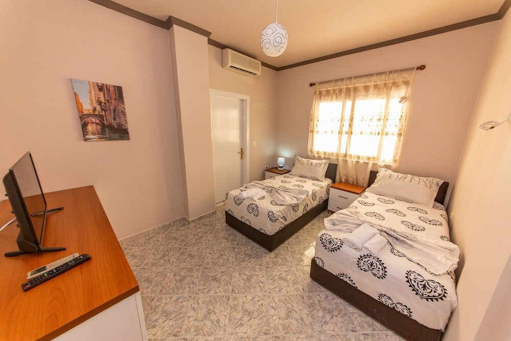 Фото Fiore Hotel