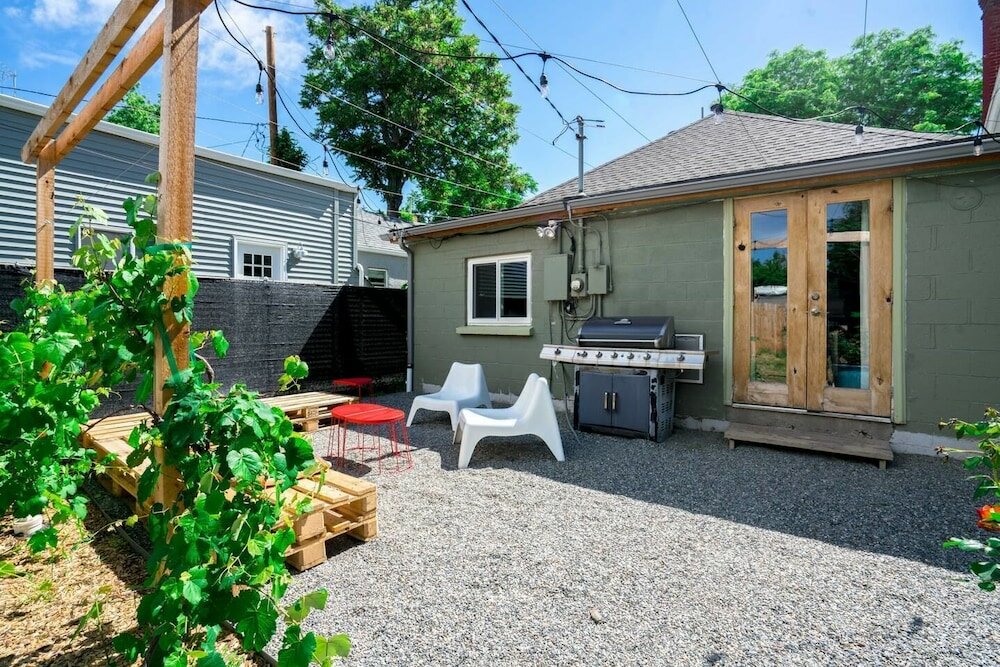 Фото The Enchanted Franklin