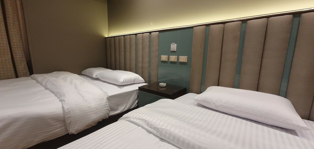 Фото Grand Bayan Hotel at Nile Plaza