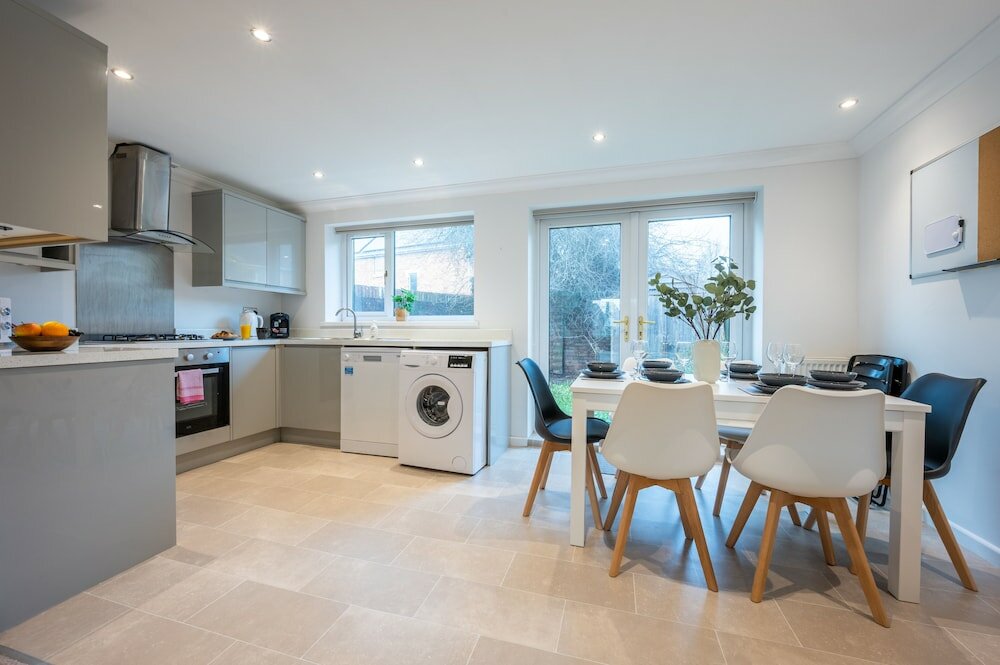 Фото Tŷ Coch by Tŷ Sa in Wales - Free Parking